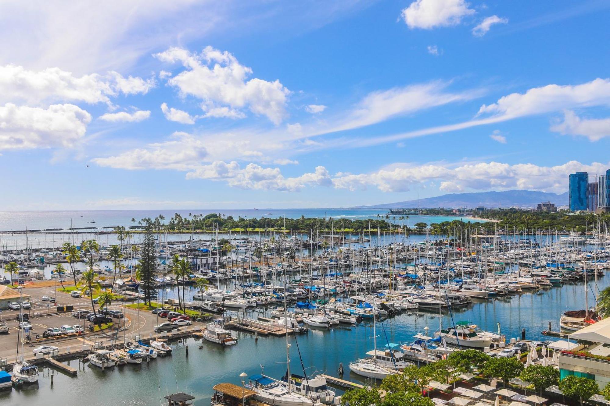 ホノルルIlikai Tower 931 Yacht Harbor View 1Brアパートメント エクステリア 写真